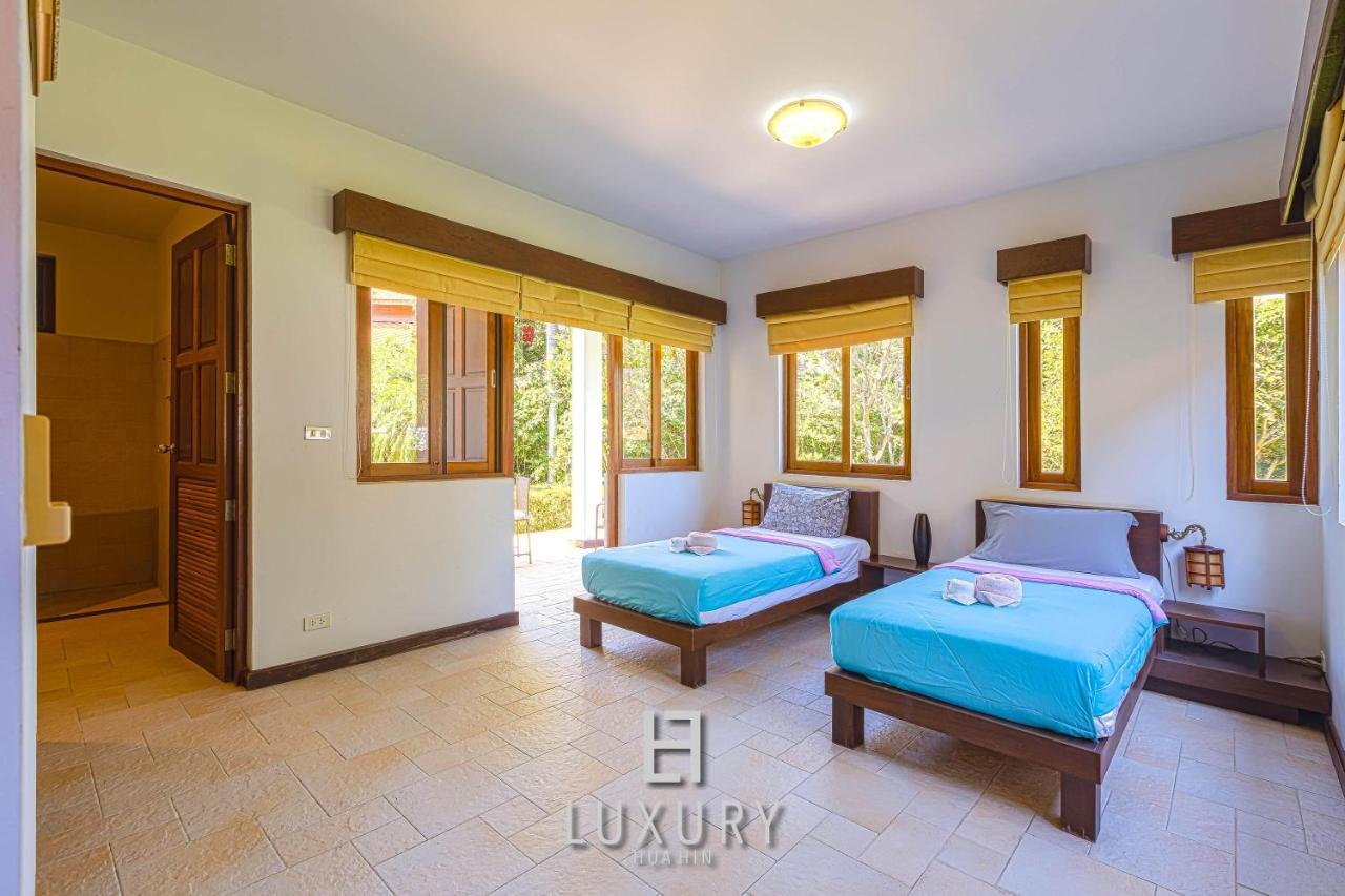 5 Bedroom Bali Style Mansion Wl2 Хуа Хин Экстерьер фото